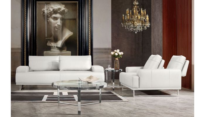 Modern White Sofa Living Room | www.resnooze.com