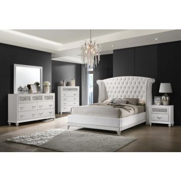 Farin White Velvet Bed Crystal Tufted