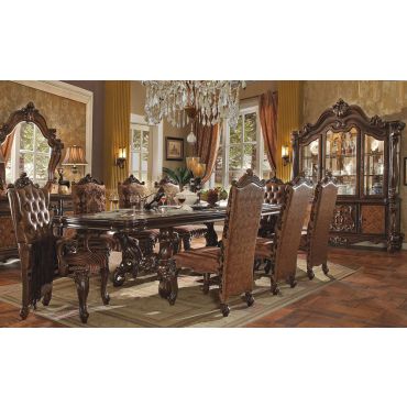 Marlyn Traditional Style Dining Table Set