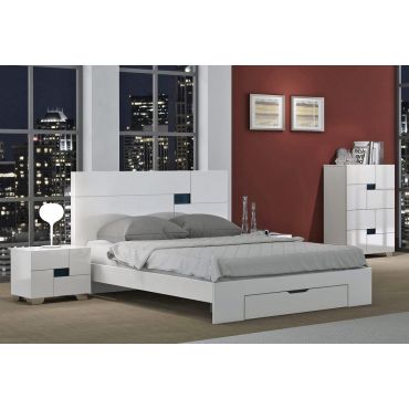 Misty White Modern Platform Bed