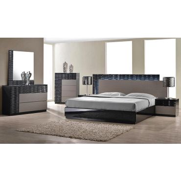 Onda Modern Platform Bed Collection