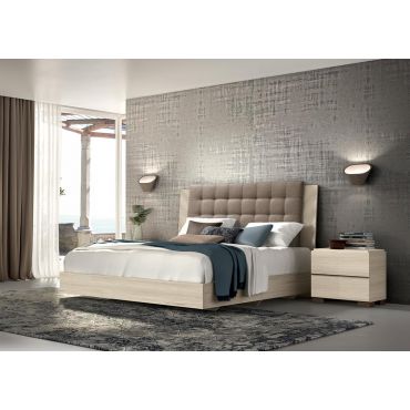 Ronda Lacquer Finish Platform Bed