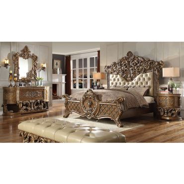 Uxmal Victorian Style Bedroom Furniture
