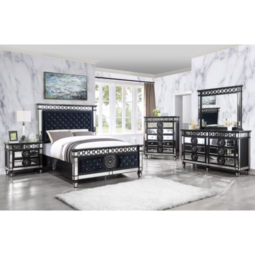 Wrentham Black Finish Bed With Mirrors