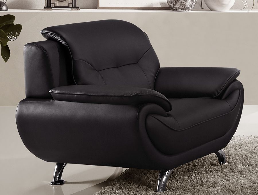 Sabina Black Leather Chair