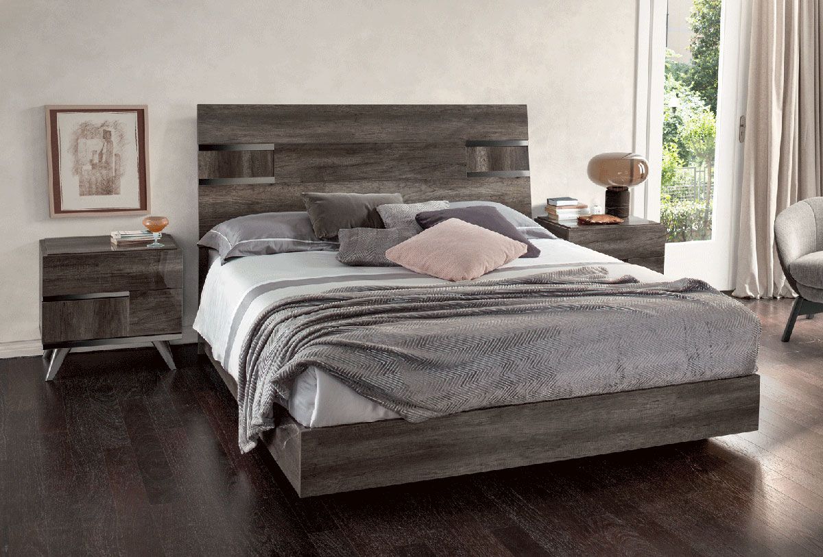 Alonza outlet bedroom set