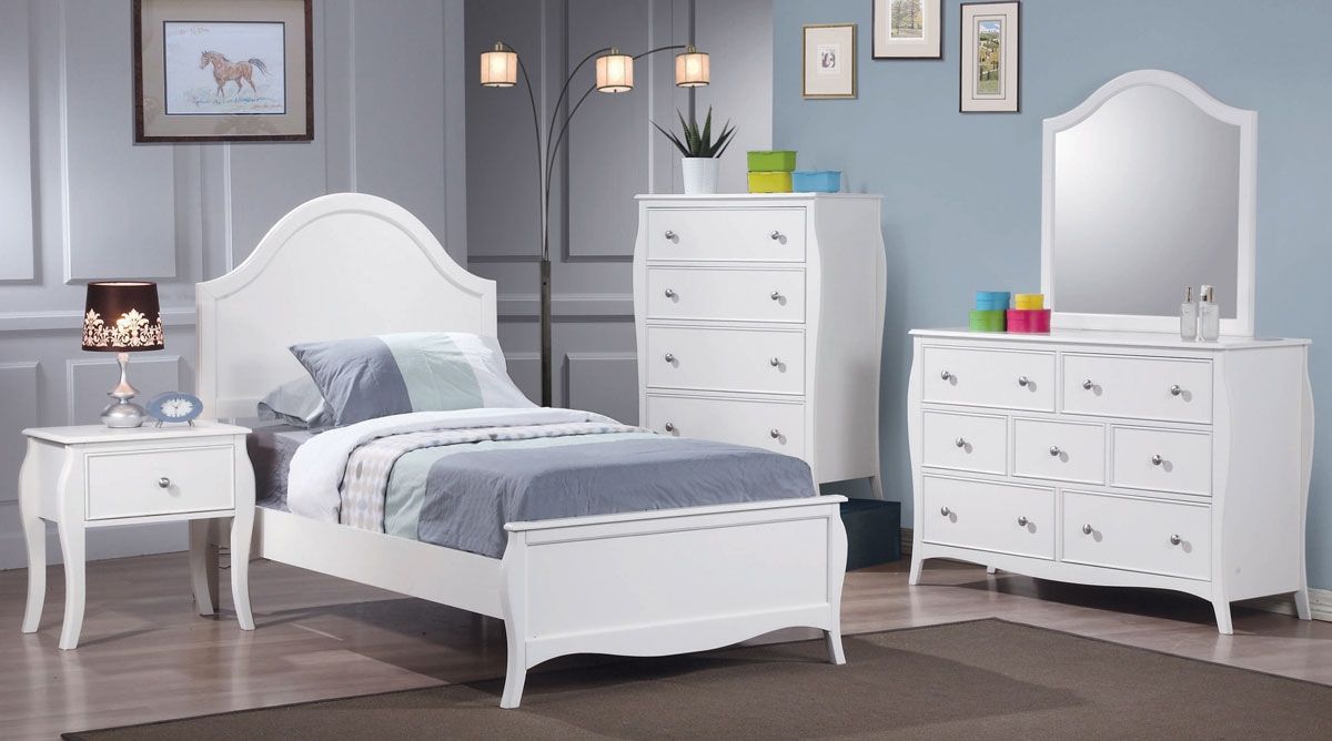 Amalia Youth Bedroom White Finish