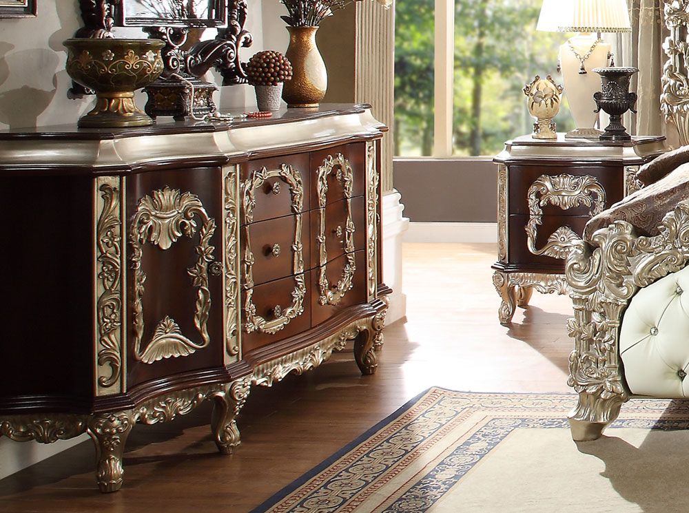 Antonia Traditional Dresser