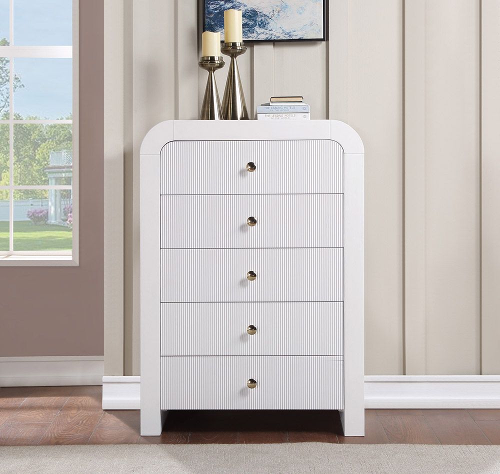 Artisto White Lacquer Chest