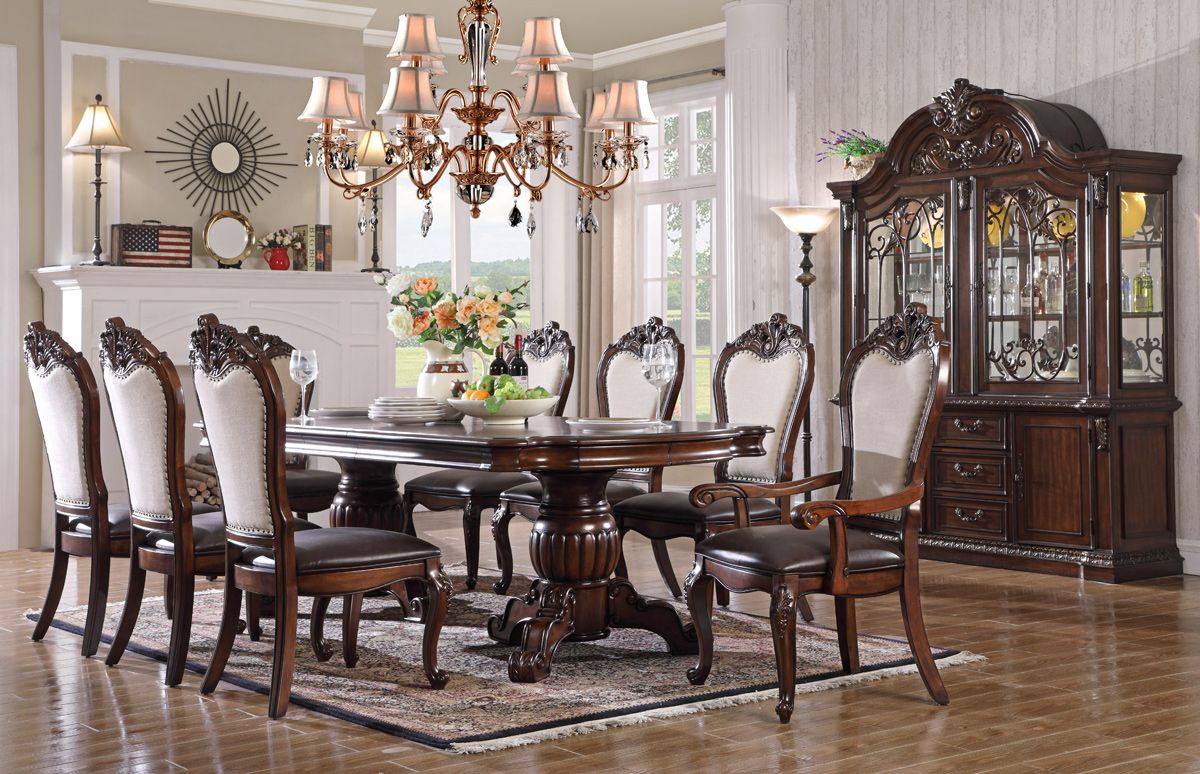 Wren Victorian Dining Room Table Set