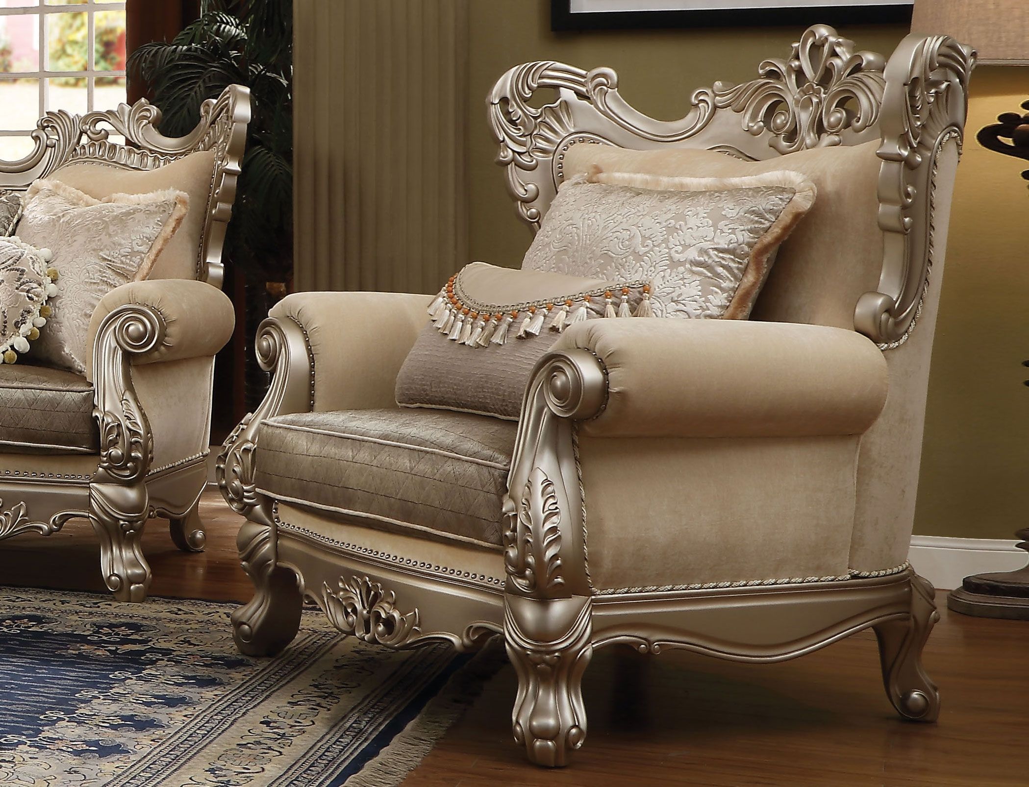 Billarga French Style Chair