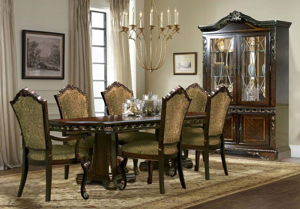 Bonita Traditional Style Dining Room Set