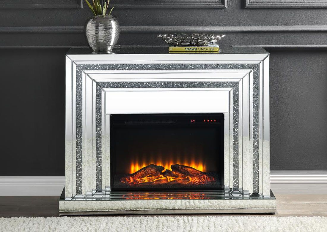 <ul>
<li>Fireplace 47