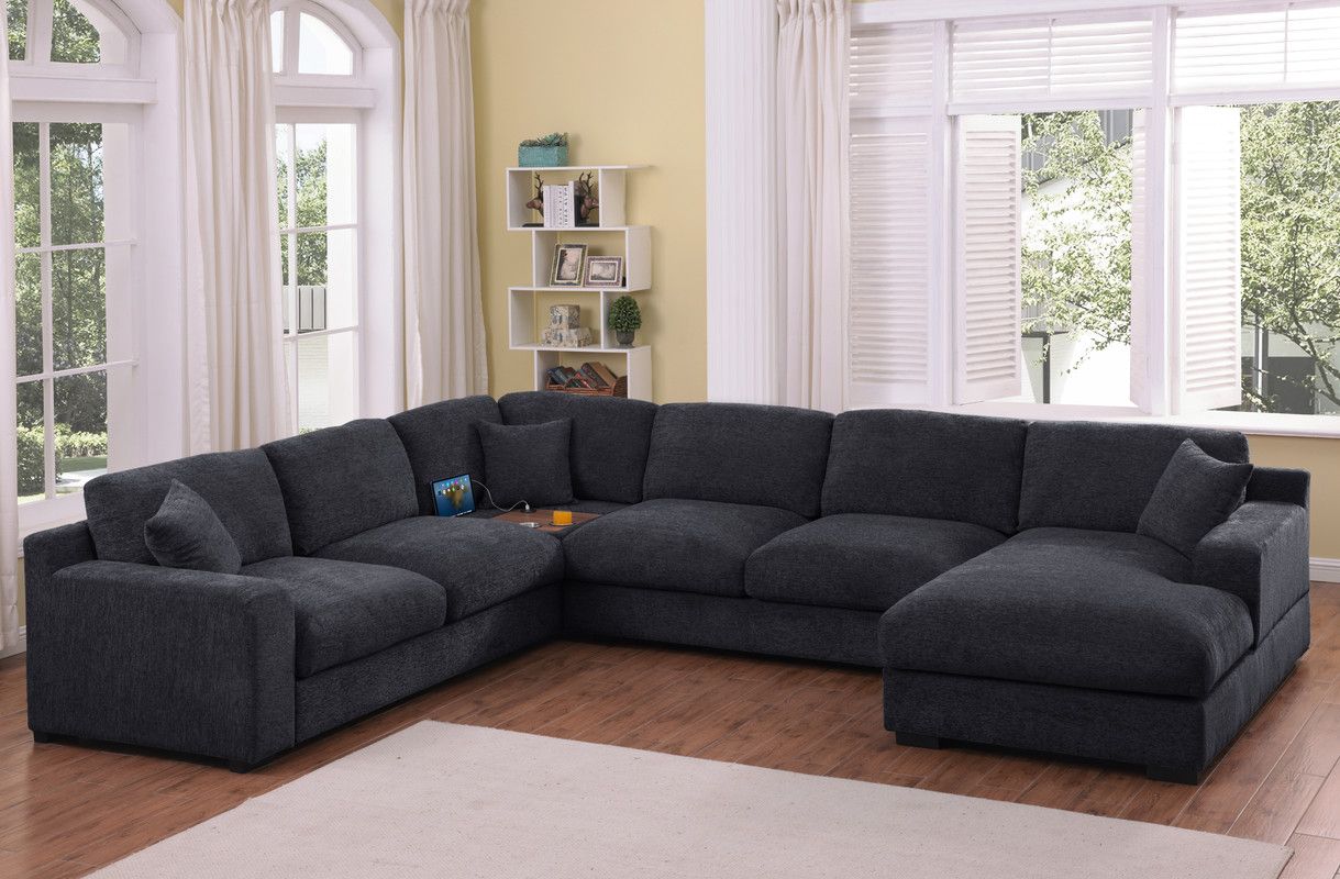 Camryn Large Sectional With Console