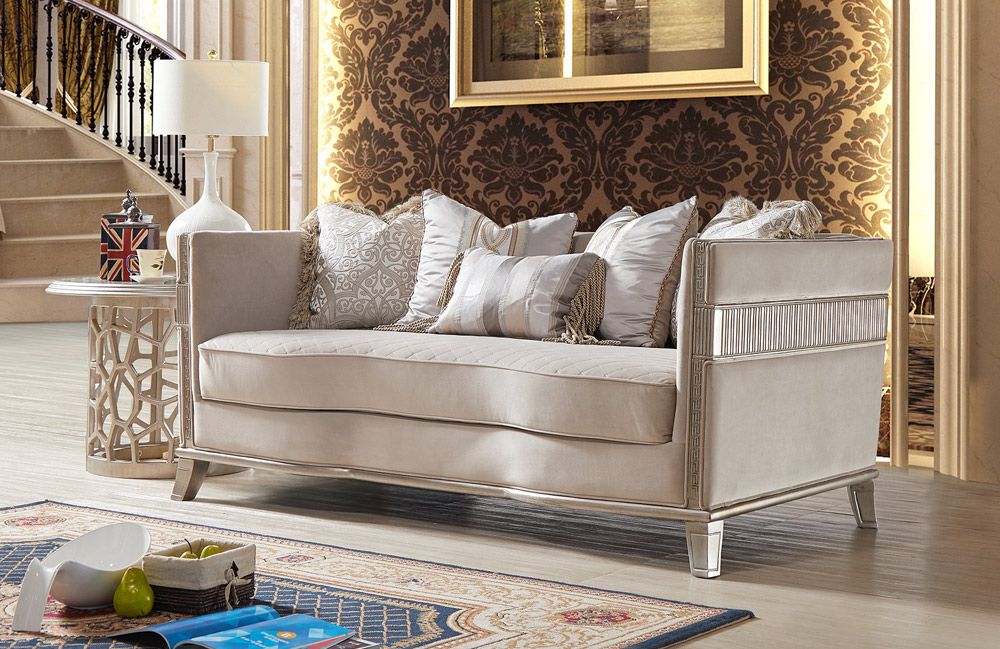 Cornelia Loveseat