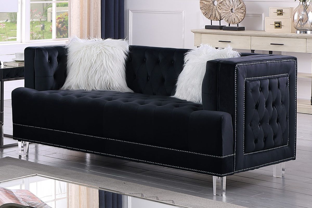 Dayna Tufted Black Velvet Loveseat