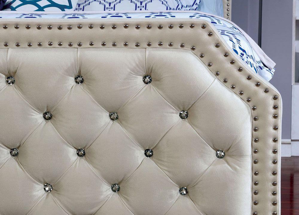 Degree Crystal Tufted Footboard