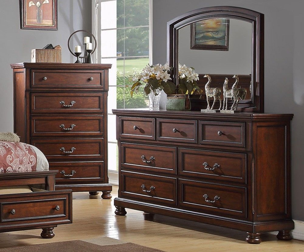 Derby Dresser With Mirror