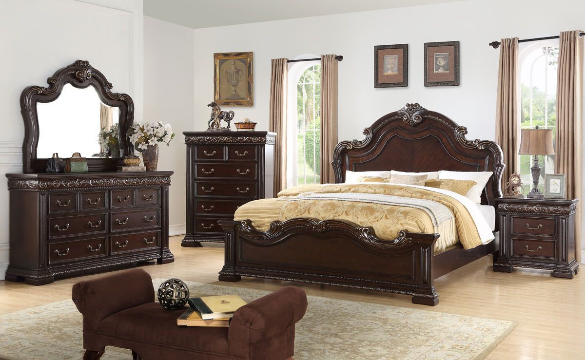 Dorothy Traditional Style Bedroom Collection