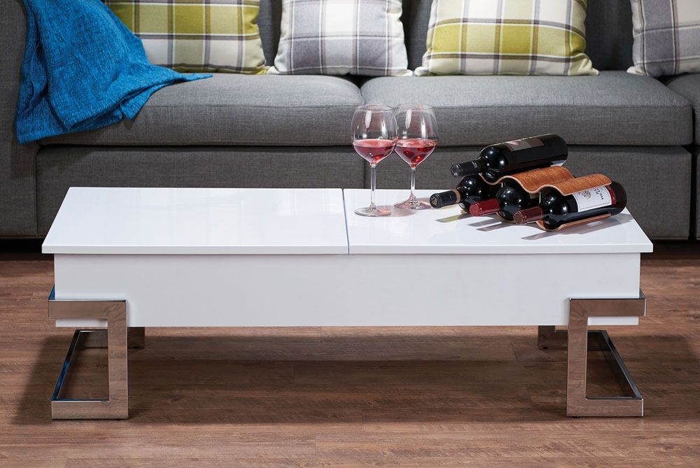 Easmor White Lacquer Coffee Table