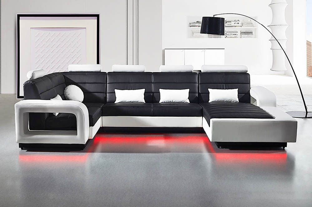 Emmett Modern Sectional in Left Side Chaise