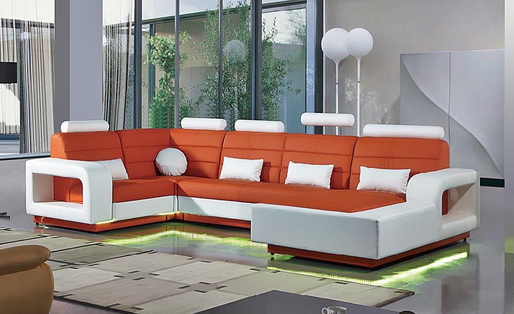 Emmett Sectional With Left Side Chaise