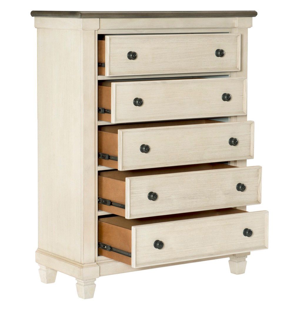 Erlend Antique White Chest