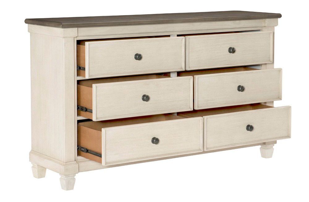 Erlend Antique White Dresser