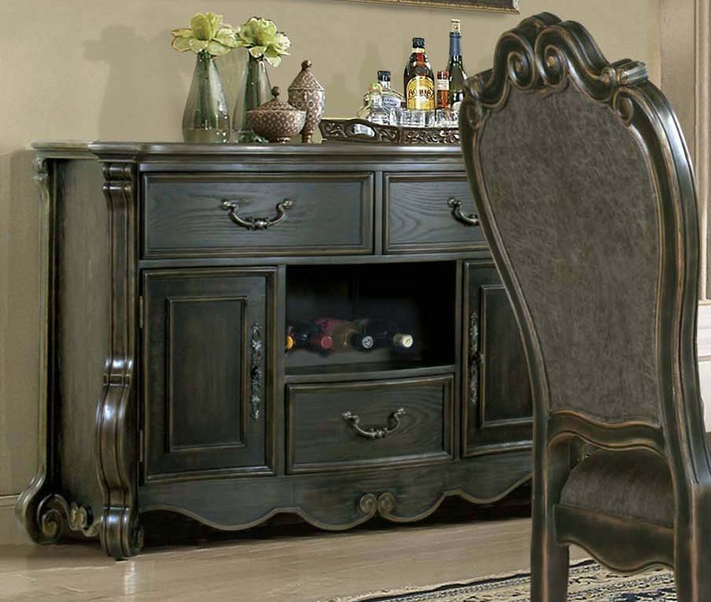Evelyn Dining Server