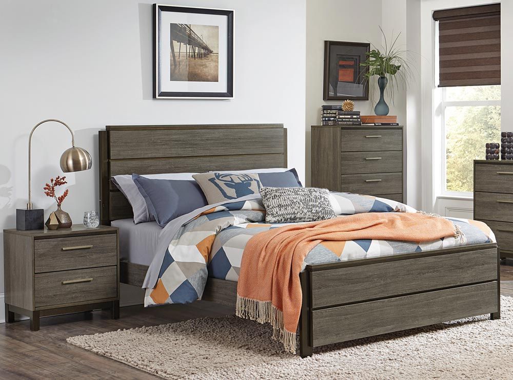 Fantine Rustic Finish Full Size Bed