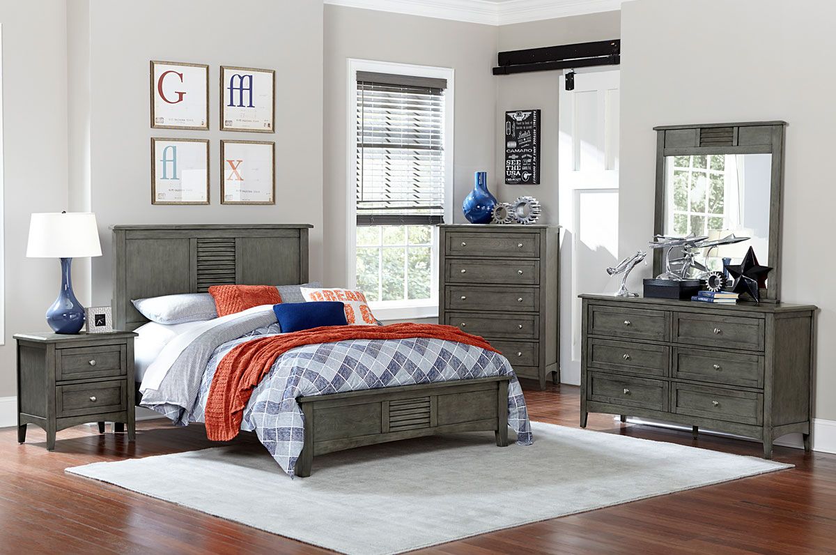 Furiani Classic Bedroom Furniture