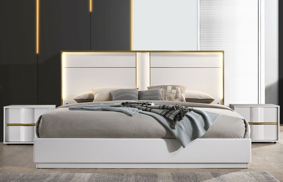 Hana Modern Bed With Light