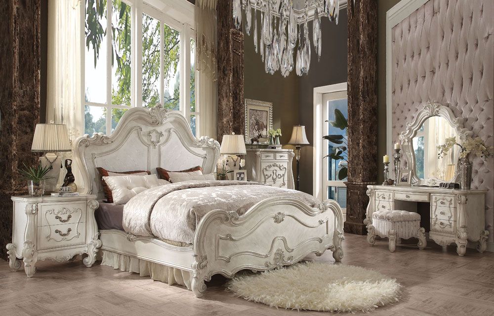 Havilah Traditional Bedroom Furniture