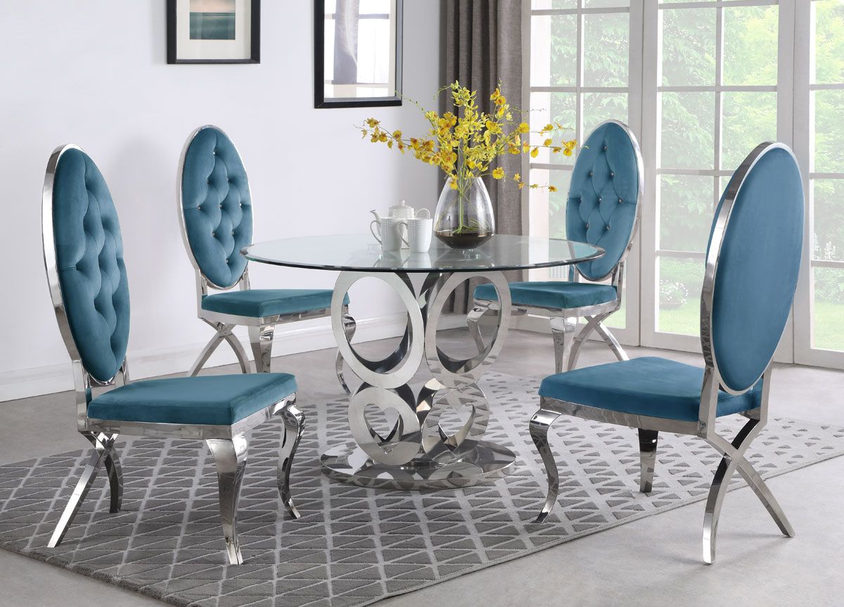 Hearts Round Dining Table With Blue Chairs
