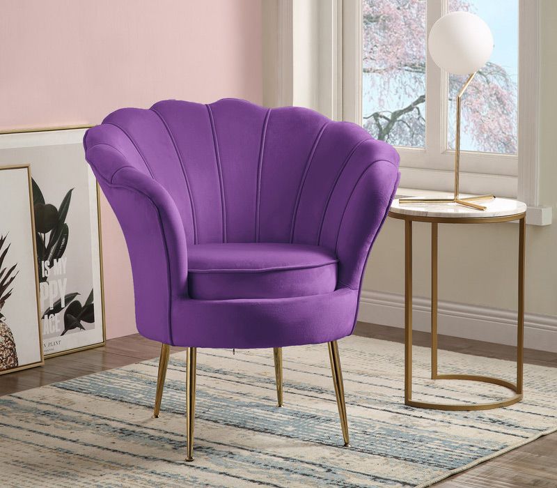 Hermosa Purple Velvet Accent Chair