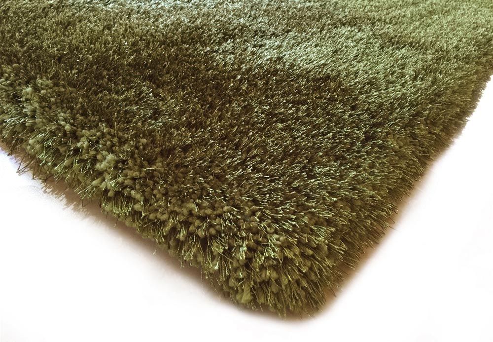 Hunter Green Shag Rug Details