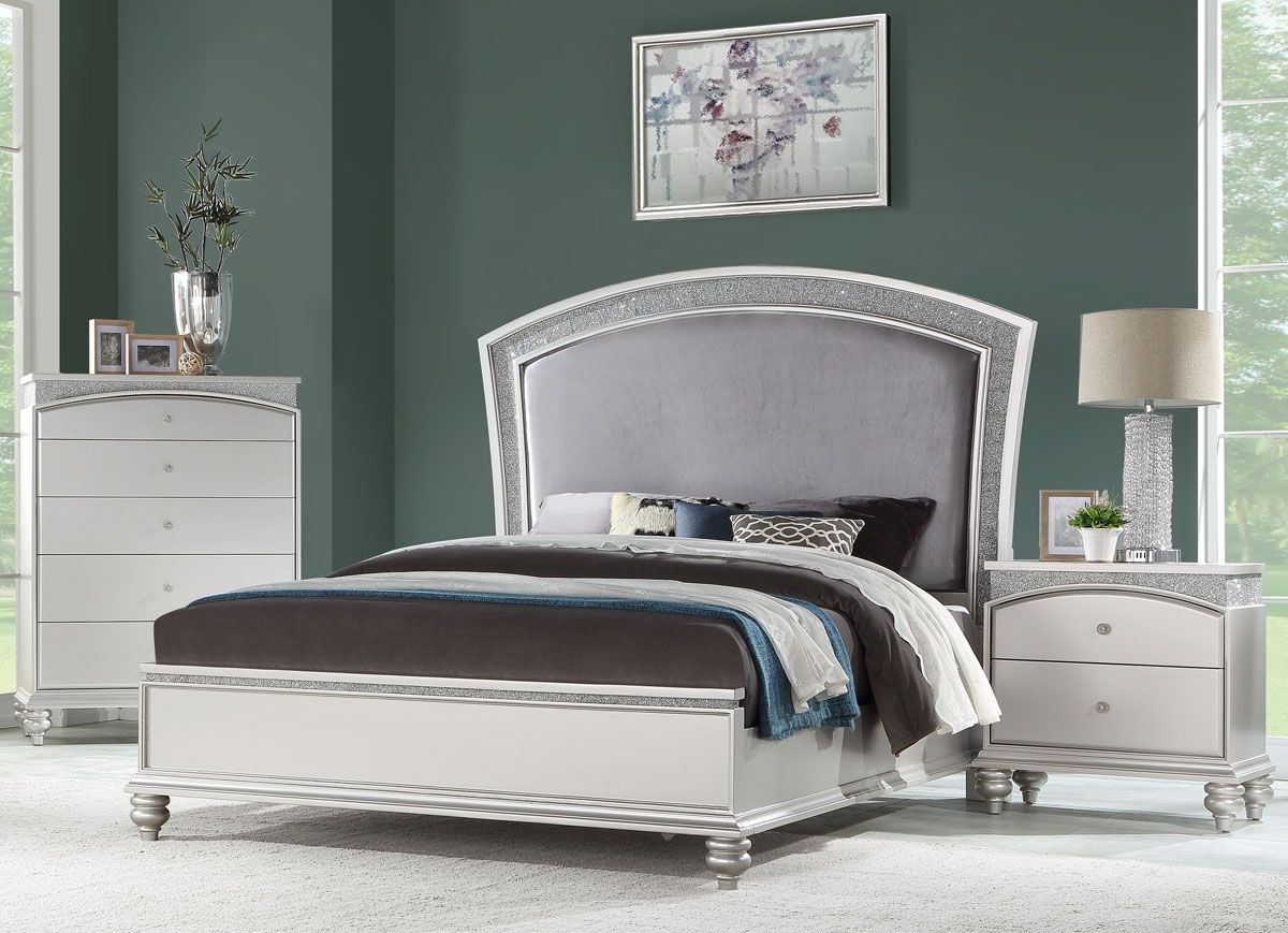 Italo Bed With Sparkling Trim