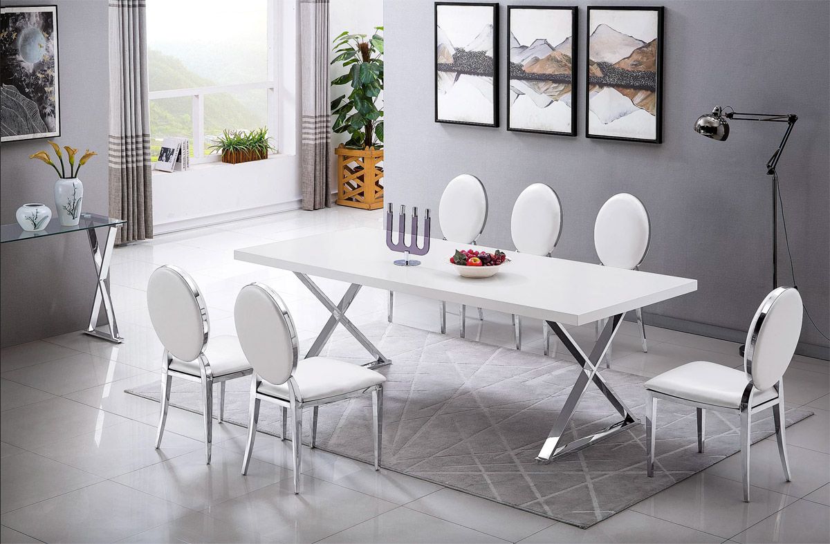 Juno Modern Dining Table