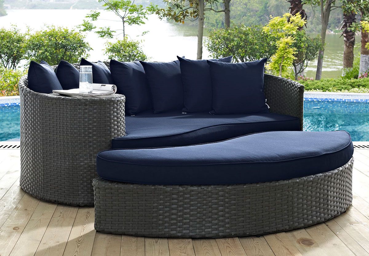 Keiran Outdoor Daybed Set
