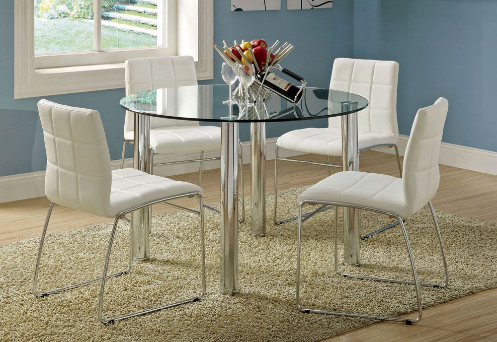 Kona Table With White Chairs