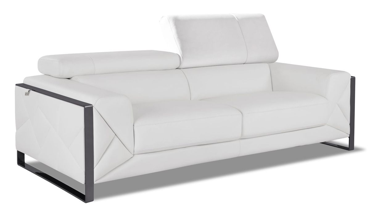 Malvina White Italian Leather Loveseat