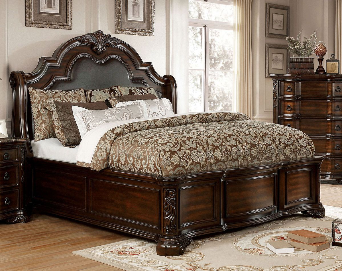 Mandan Traditional Style Bed