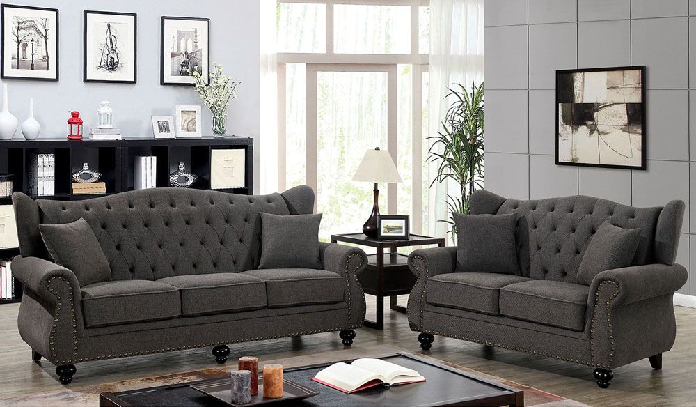 Maroni Traditional Style Sofa