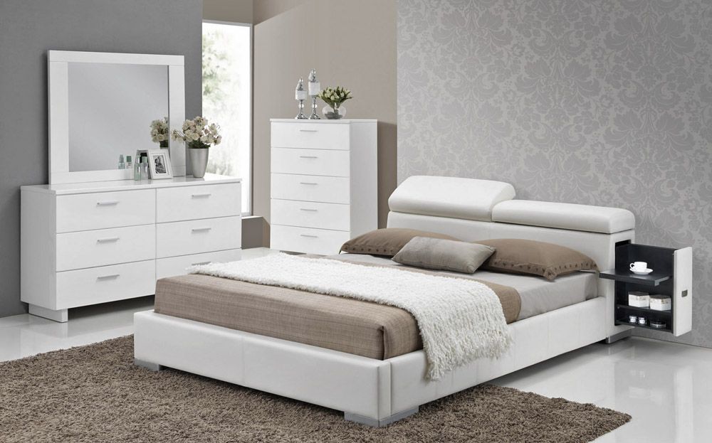 Maxy Leather Bed With Hidden Stands