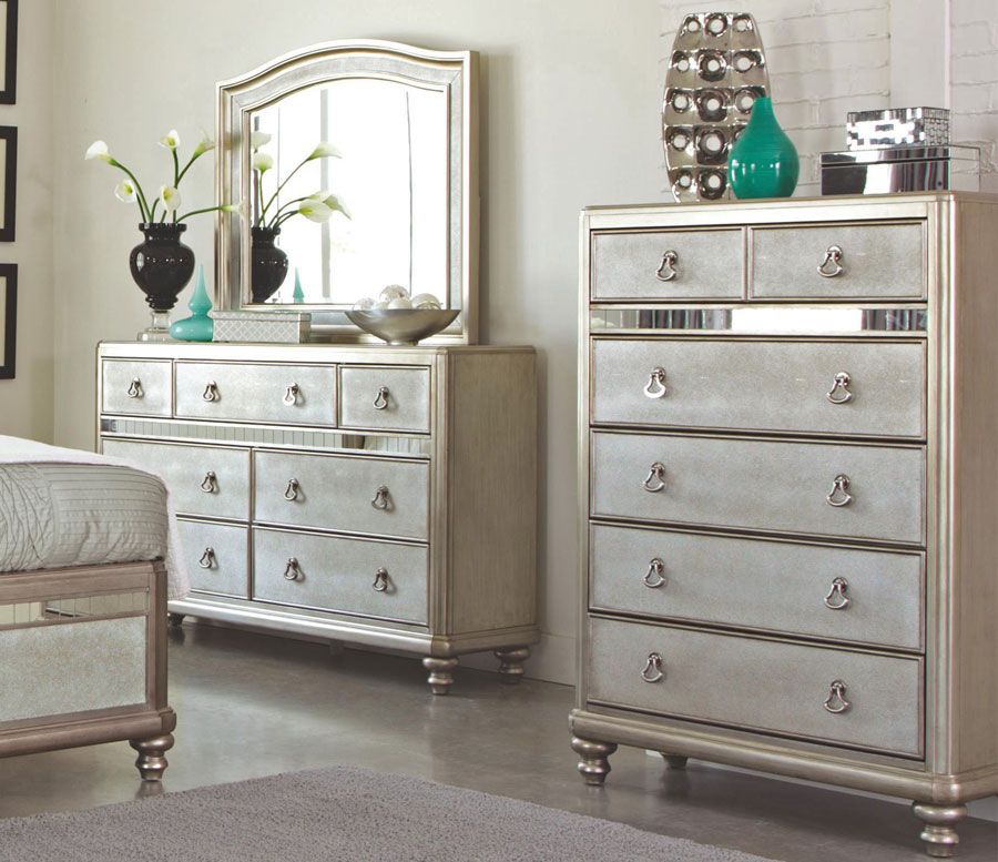 Melhill Mirror Accent Dresser & Chest