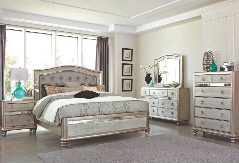 Melhill Mirror Accent Classic Bedroom Furniture