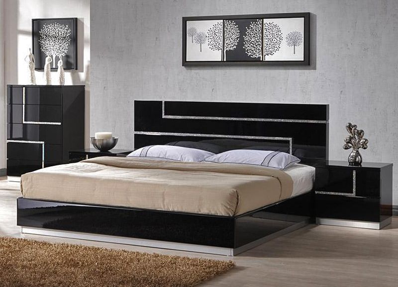 Moda Platform Bed With Night Stands