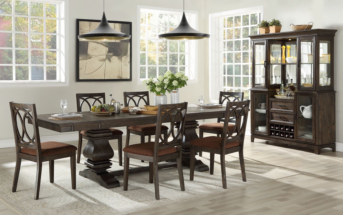 Murilia Traditional Style Dining Table Set