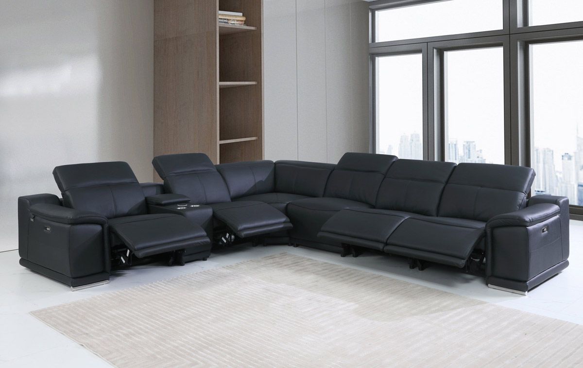 Nieves Black 5-seater Recliner Sectional