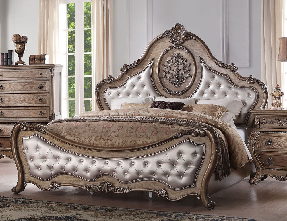 Opera Traditional Style Bed 